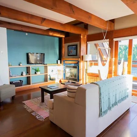 Waterfront Condo In Ucluelet Exterior photo